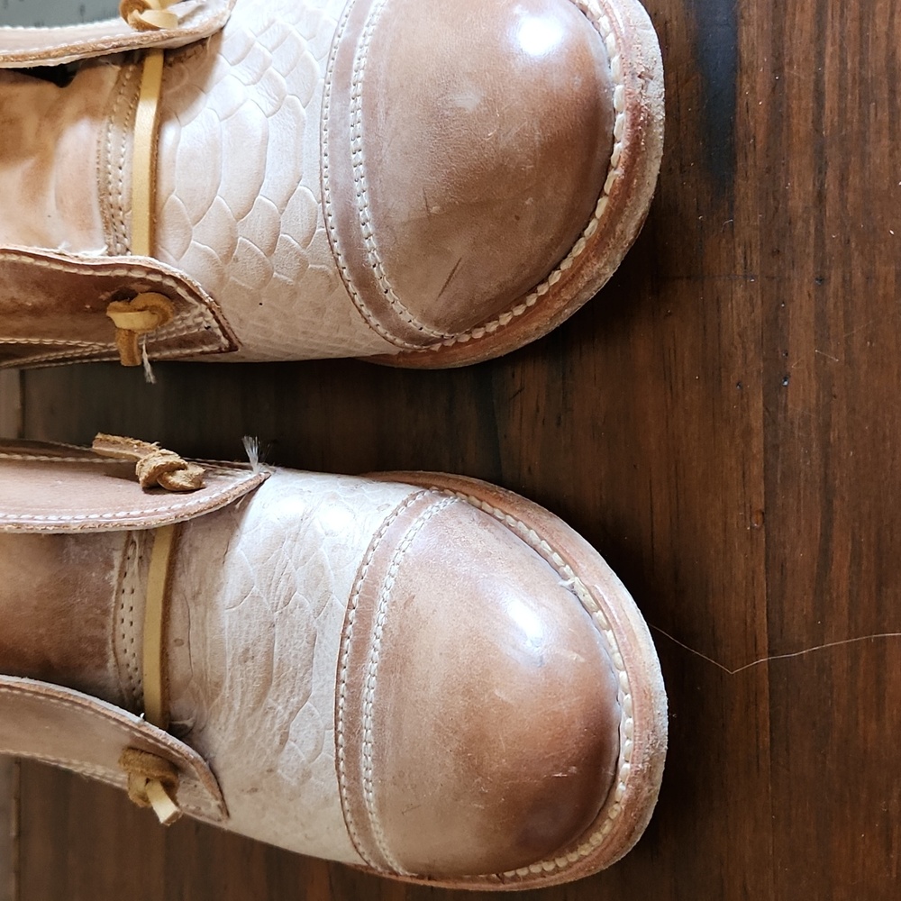 Freebird Womens Mabel Leather Shoes - Picture 4 of 11